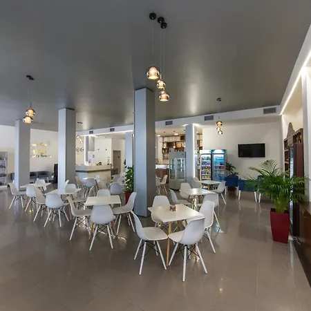 Aler Luxury Durres Hotel 4*